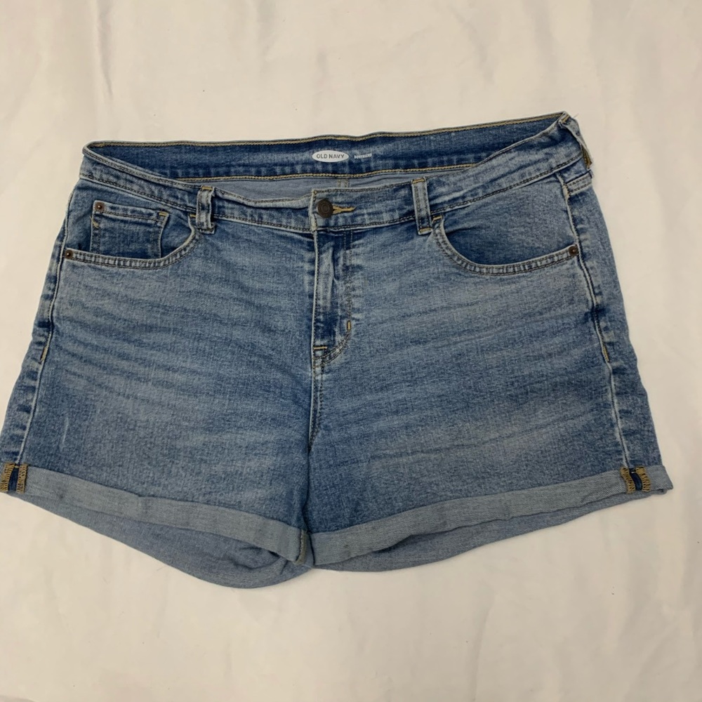 Old Navy women's shorts